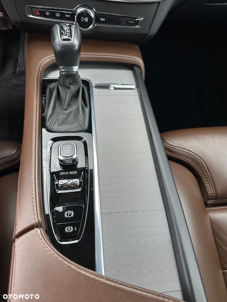 Volvo V90 Cross Country D5 SCR AWD Pro - 13