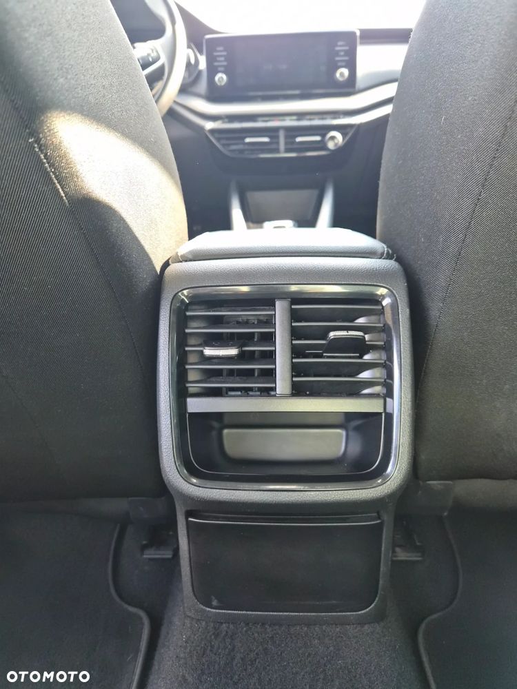 Skoda Octavia 1.5 TSI ACT Ambition DSG - 19