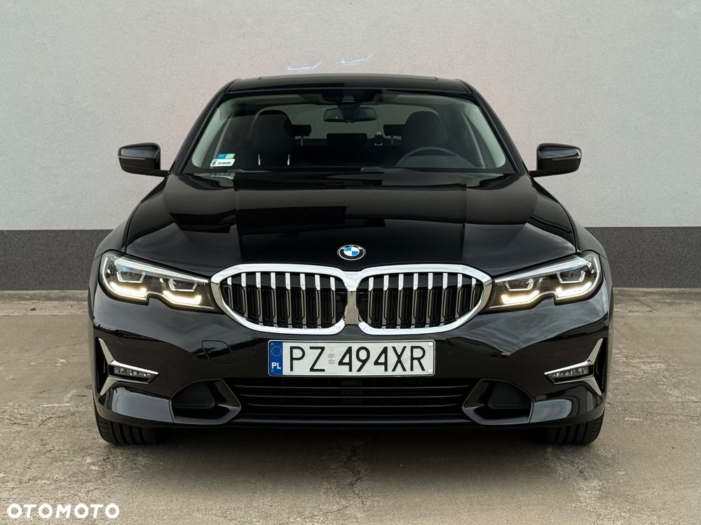 BMW Seria 3 320d xDrive Luxury Line - 8