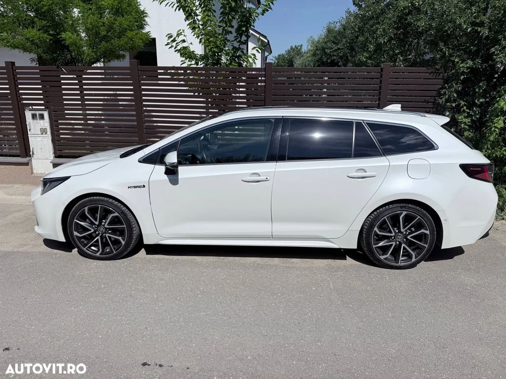 Toyota Corolla - 4