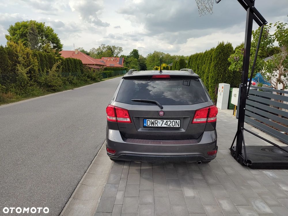 Fiat Freemont 2.0 Multijet Lounge AWD - 3