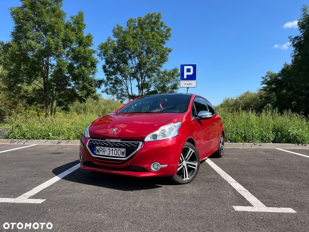 Peugeot 208 1.6 THP GTi - 26