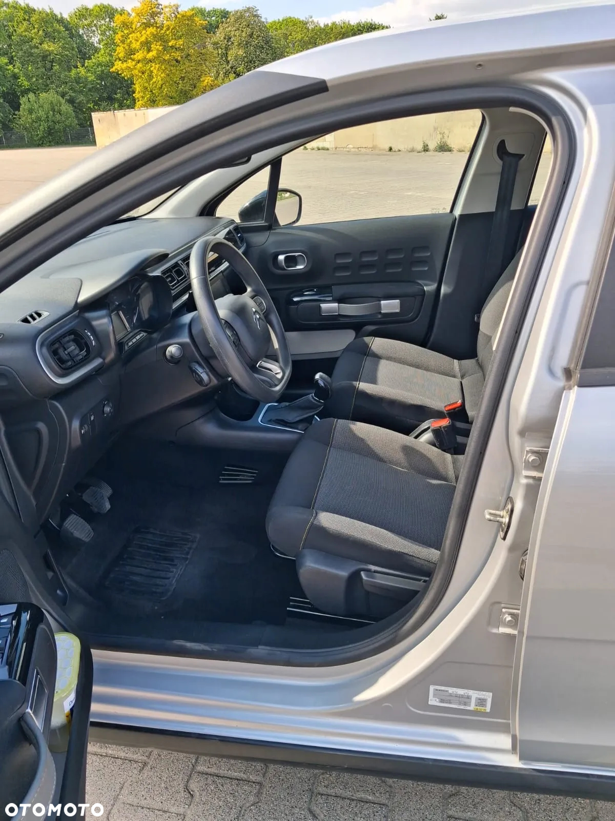 Citroën C3 1.6 BlueHDi Live S&S - 10