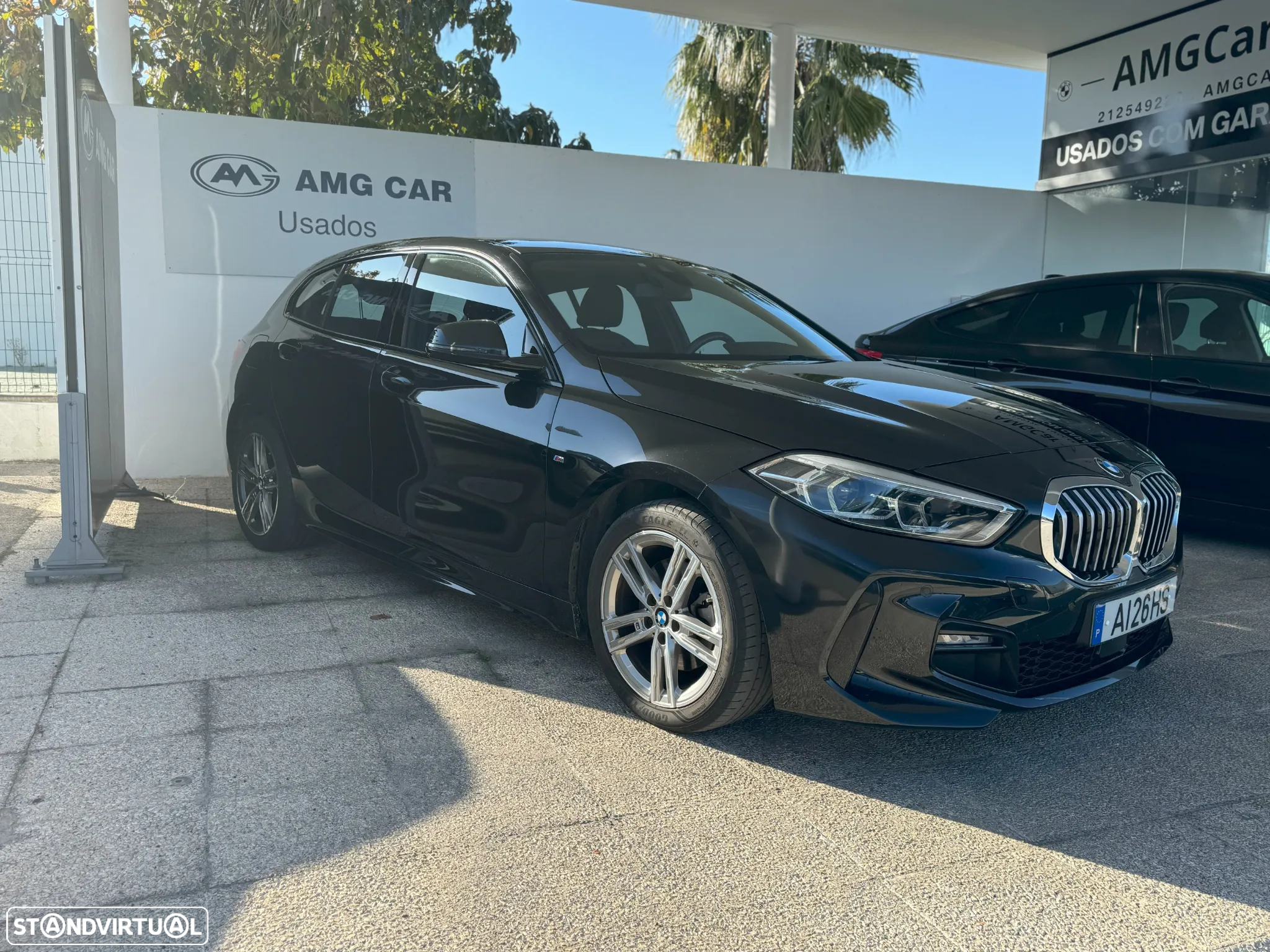 BMW 118 i Pack Desportivo M Auto - 2