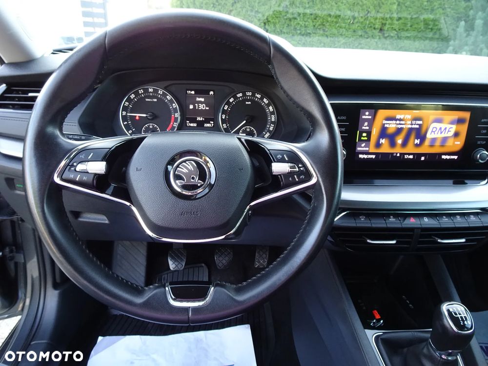 Skoda Octavia 2.0 TDI Ambition - 21