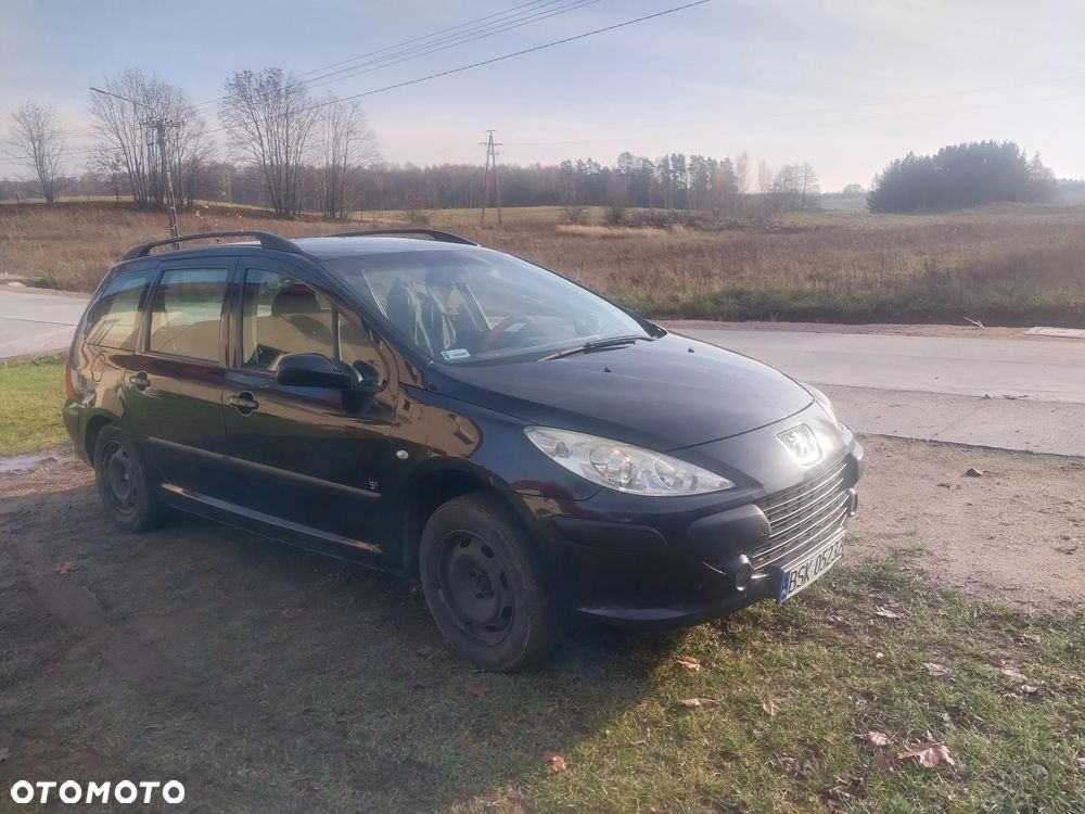Peugeot 307 1.6 HDI D-sign - 1