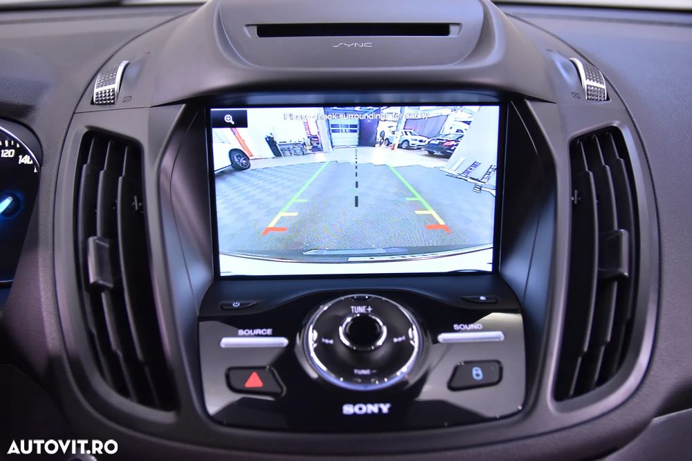 Ford Kuga - 20