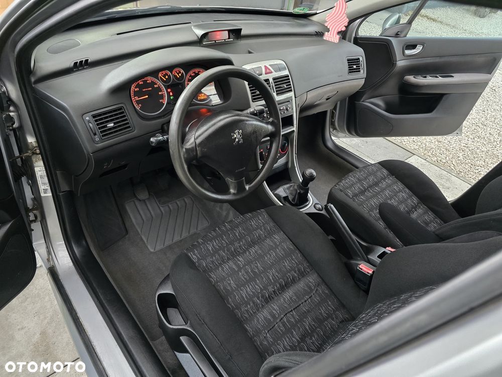 Peugeot 307 - 23