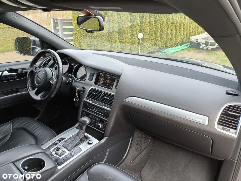 Audi Q7 3.0 TFSI Quattro Tiptronic - 17