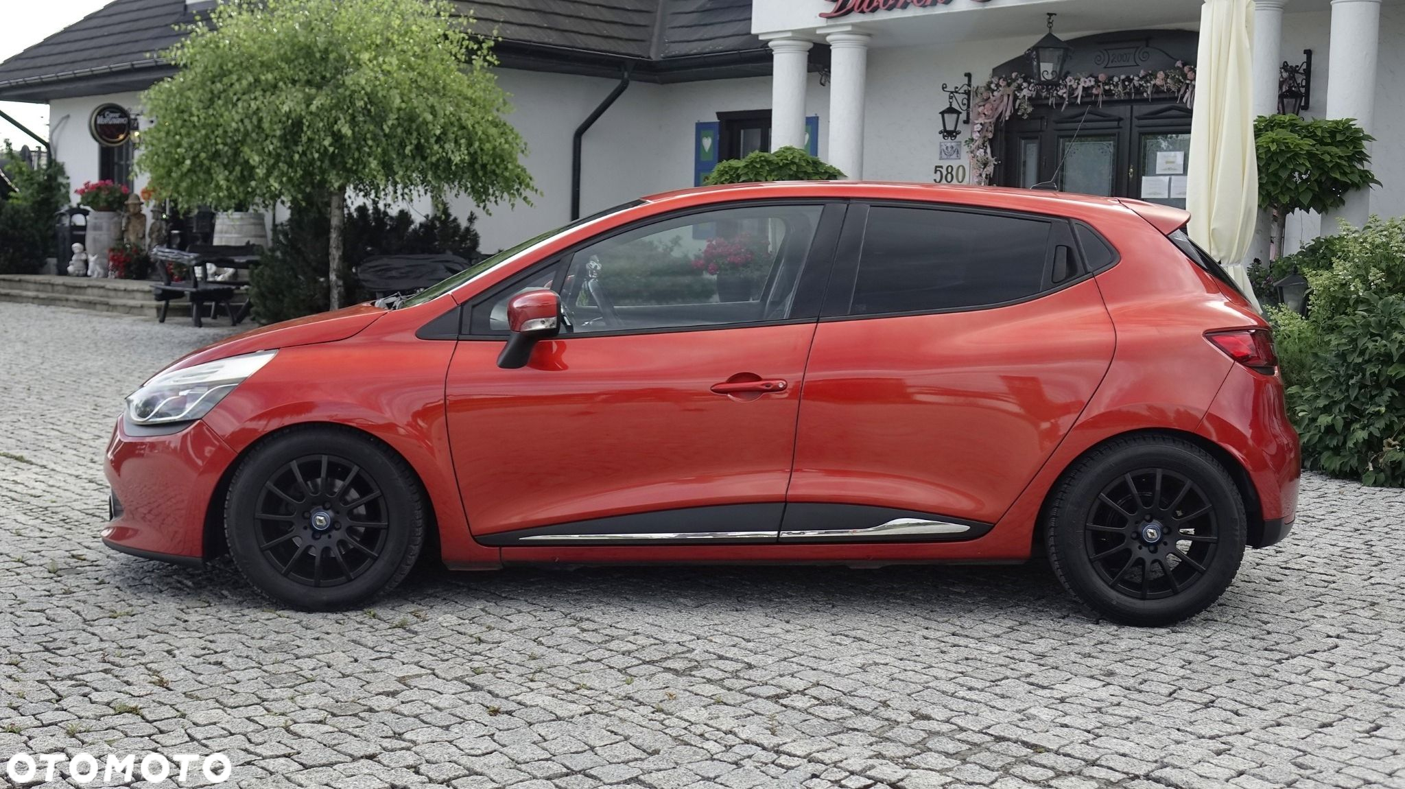 Renault Clio - 11