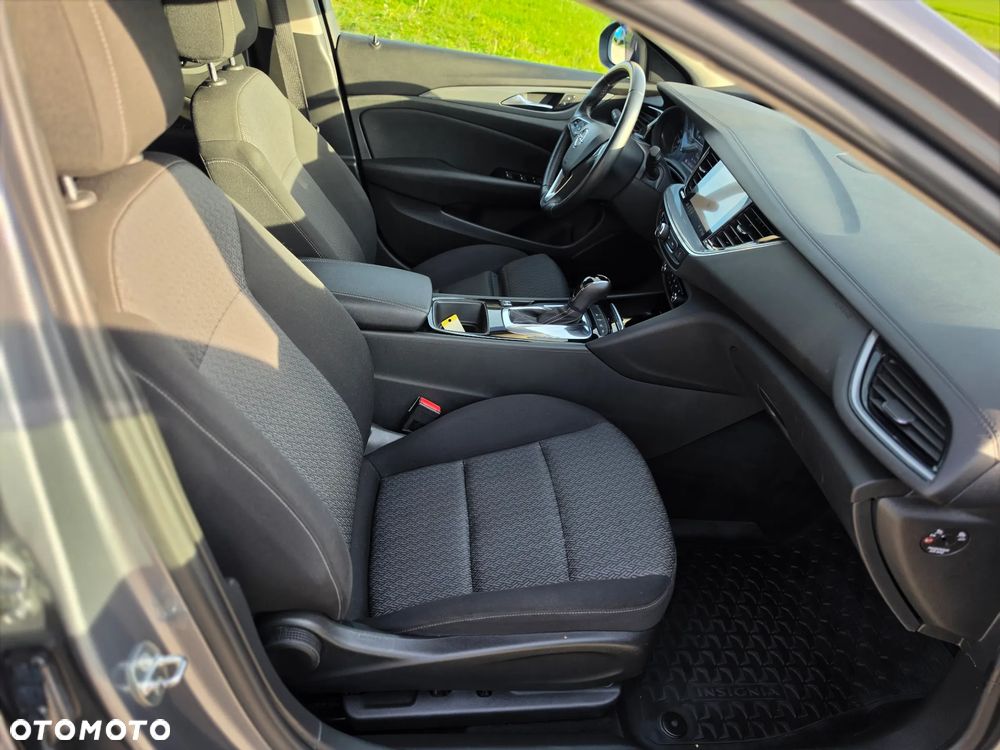 Opel Insignia 1.6 Automatik Business Innovation - 25