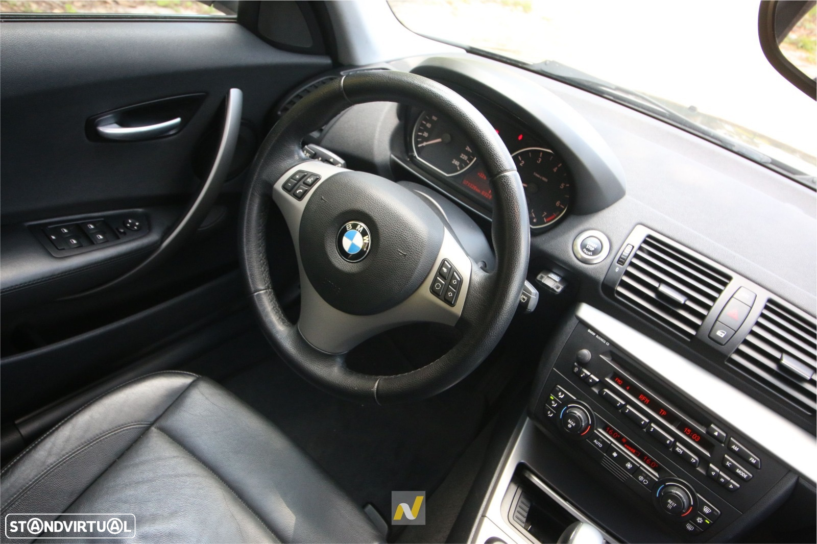 BMW 120 iA - 18