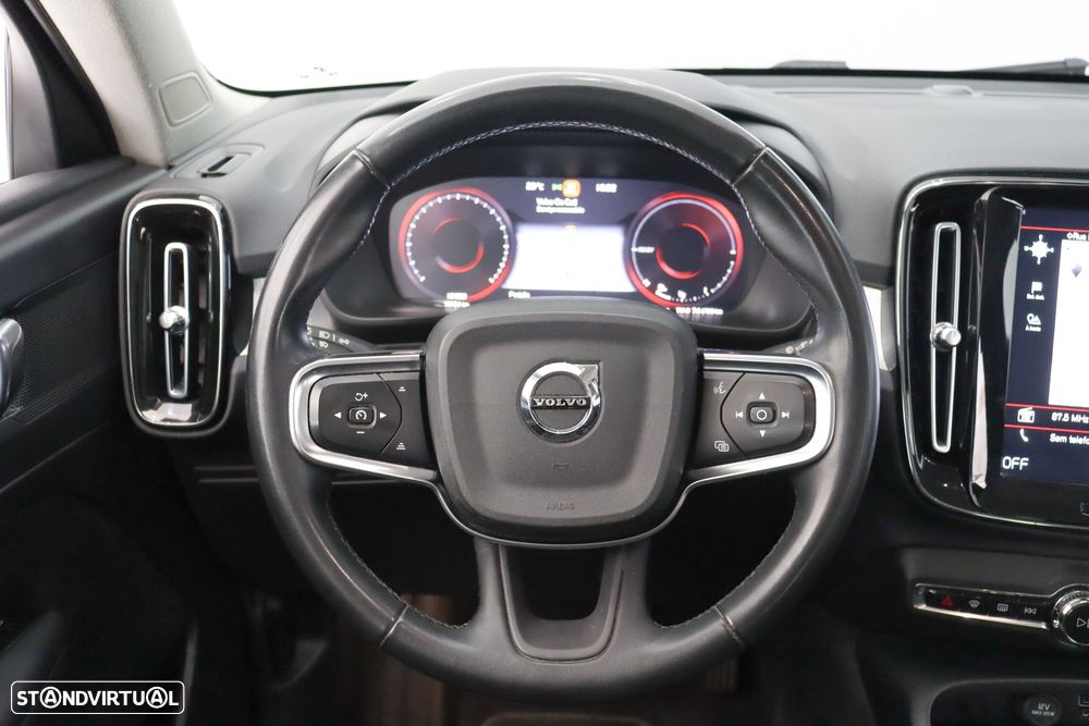 Volvo XC 40 1.5 T5 PHEV Inscription - 19