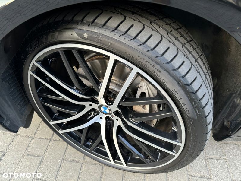 BMW Seria 7 - 22