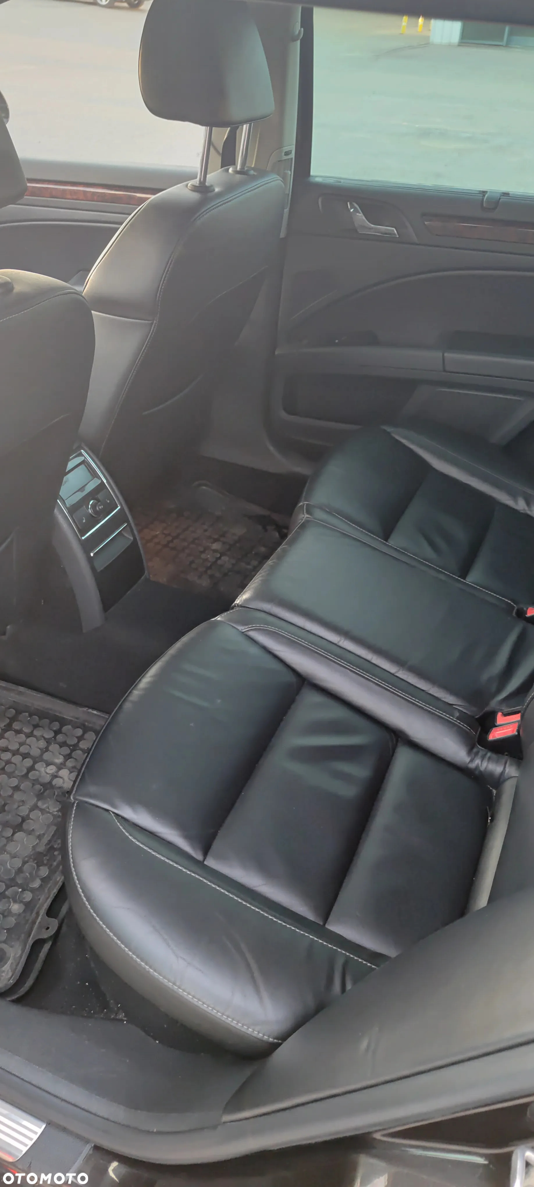 Skoda Superb 2.0 TDI Elegance - 7