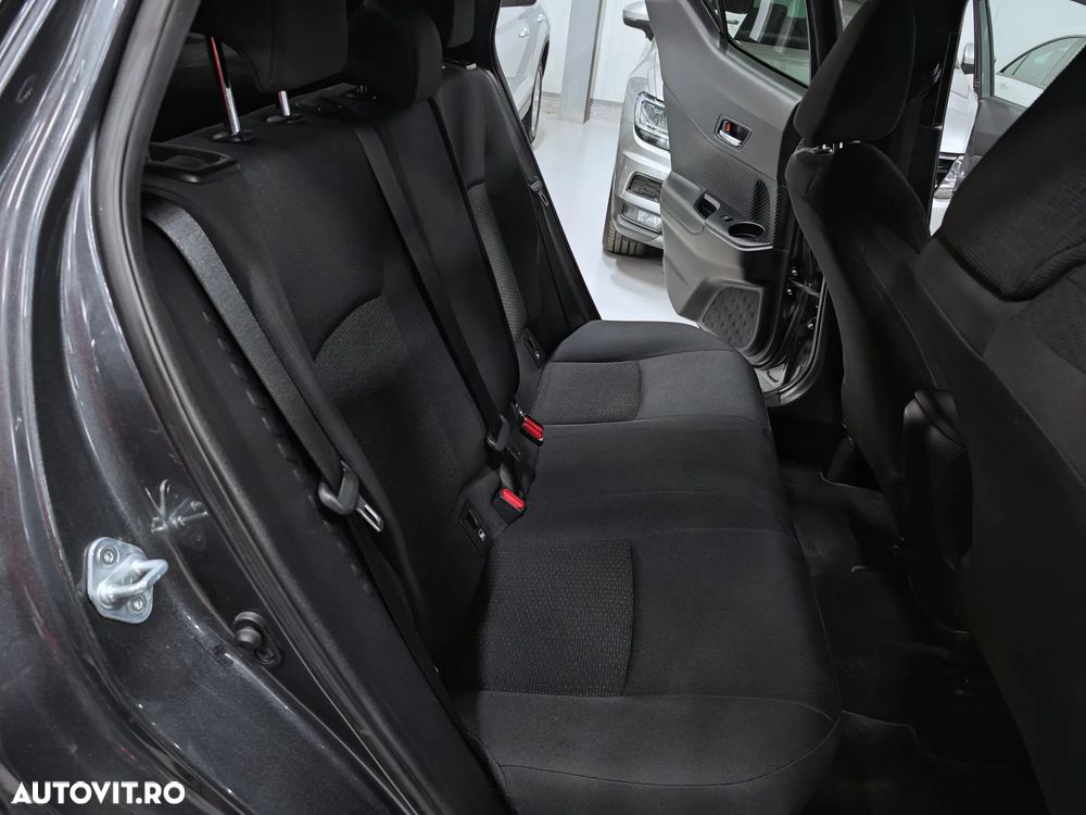 Toyota C-HR Lounge - 26