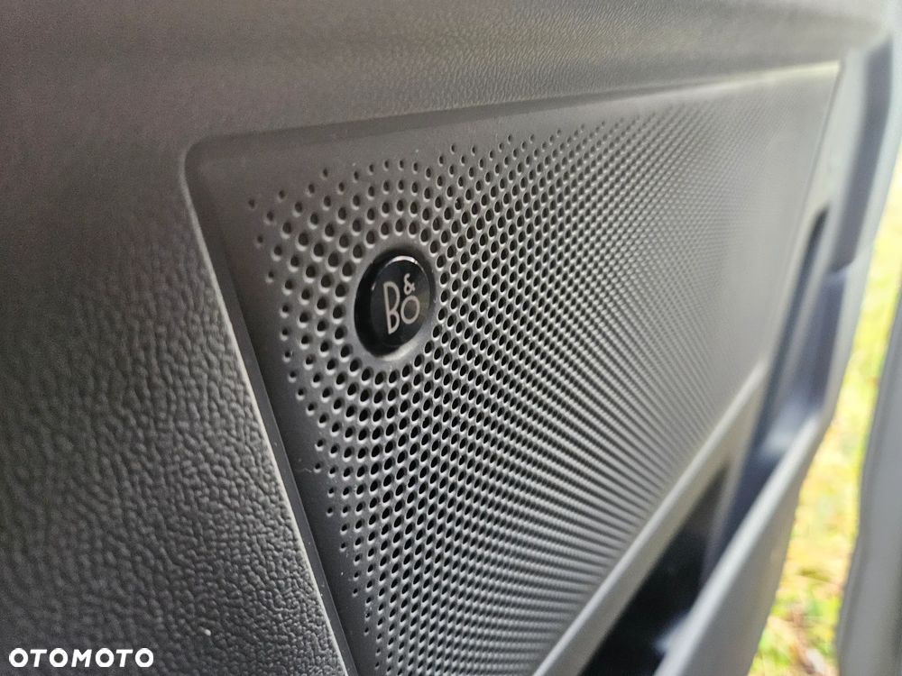 Ford Tourneo Custom - 31