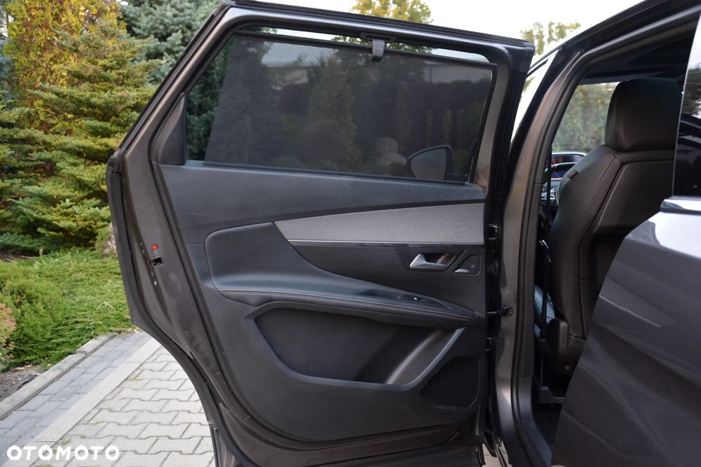 Peugeot 5008 BlueHDI 180 EAT8 GT - 35