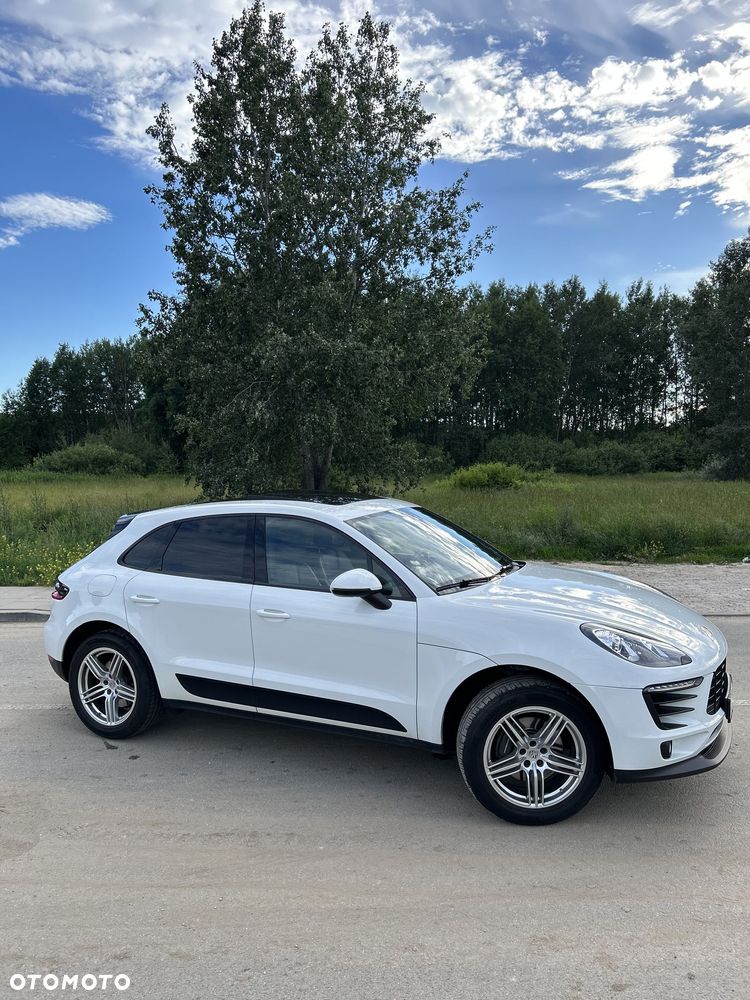 Porsche Macan - 2