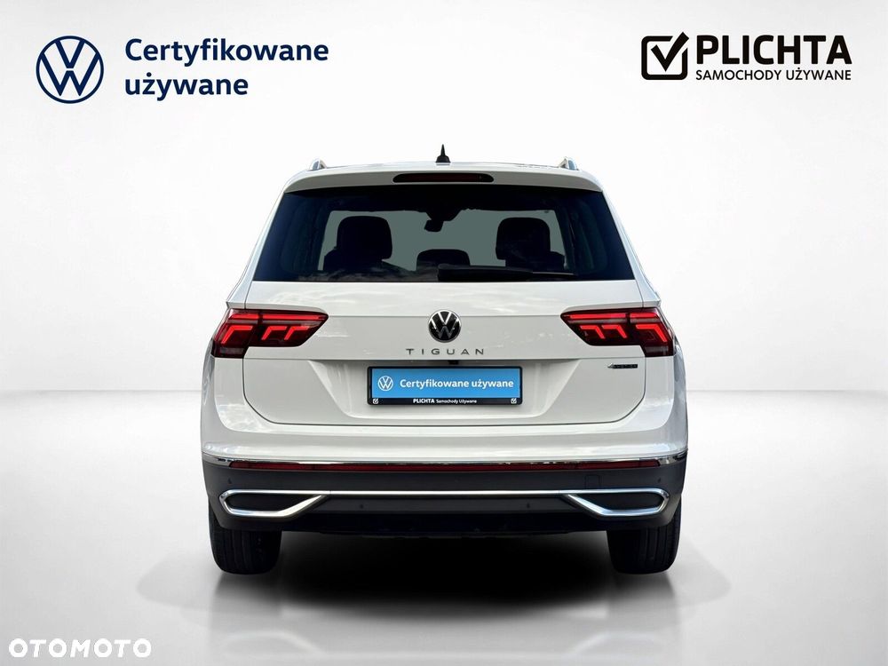 Volkswagen Tiguan 2.0 TSI 4Mot Elegance DSG - 8