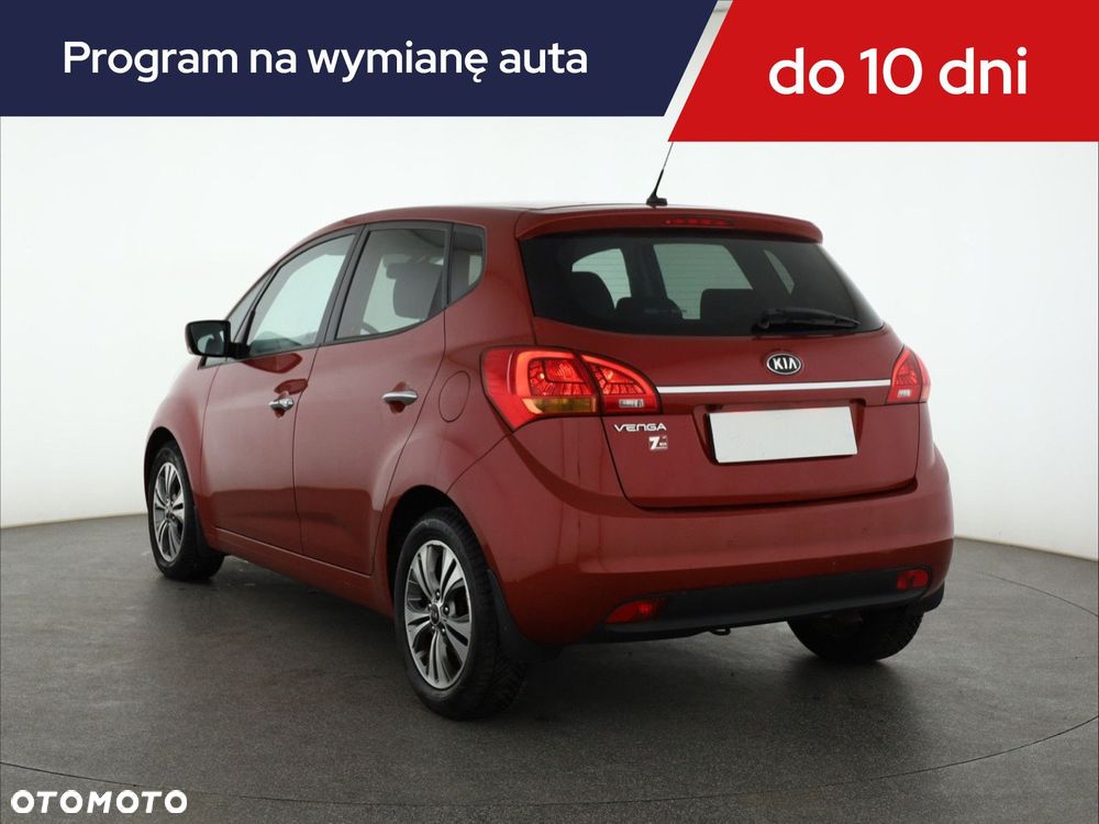 Kia Venga - 6