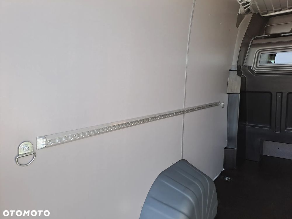 Toyota PROACE MAX - 11