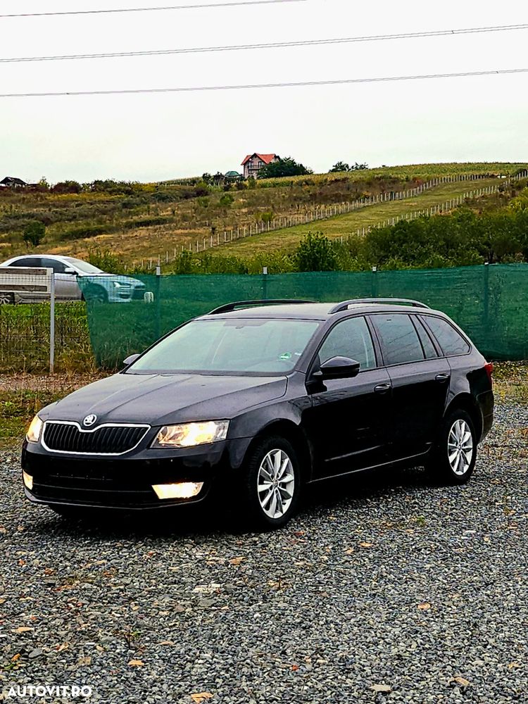 Skoda Octavia Combi 1.2 TSI FAMILY - 3