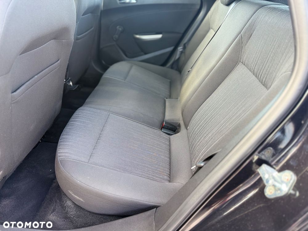 Opel Astra 1.4 Turbo Color Edition - 25