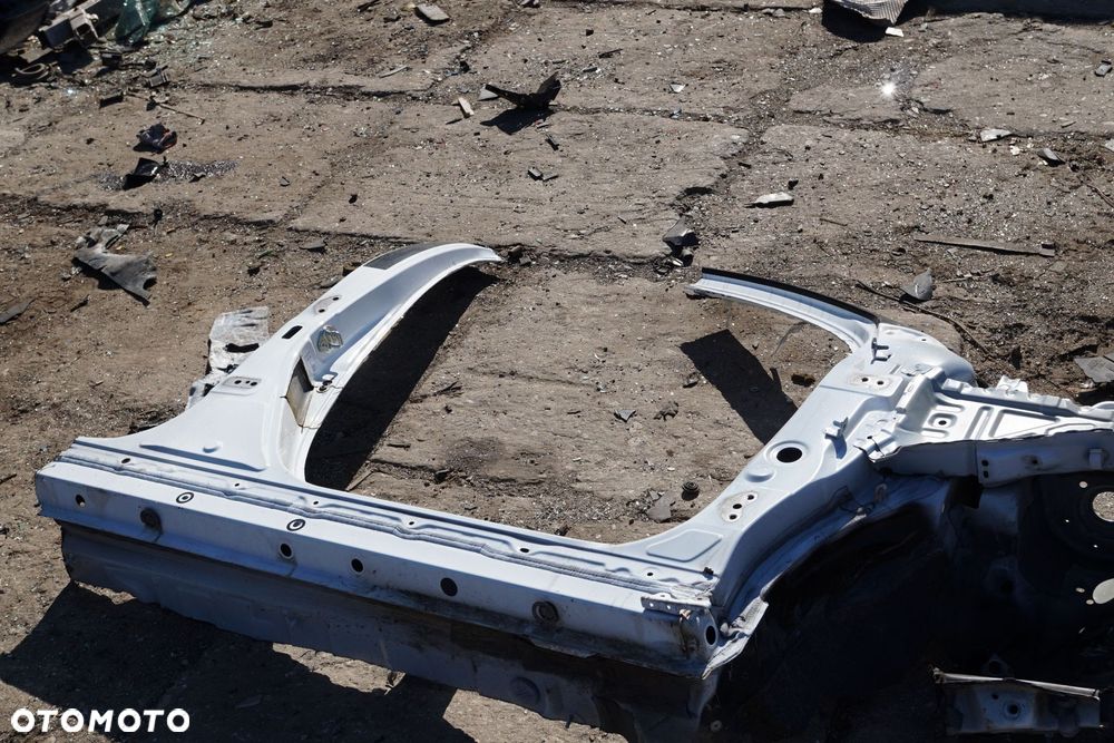 ĆWIARTKA PRÓG SŁUPEK PRAWY YARIS CROSS 040 61013-0D020 61311-0D170 61411-0D190 TOYOTA 2020- - 1