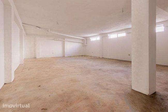 ARMAZÉM PARA VENDA | 73 m² | ERMESINDE – TRAVESSA DO RAMALHÃO - Grande imagem: 3/8