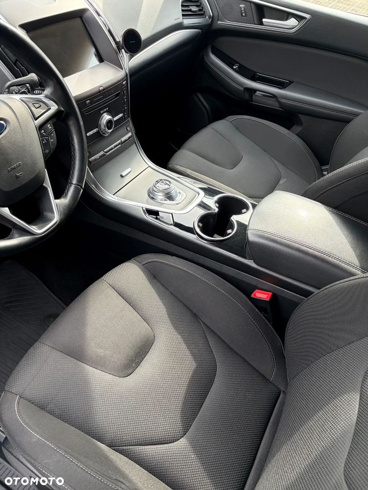 Ford S-Max 2.0 EcoBlue Titanium - 10