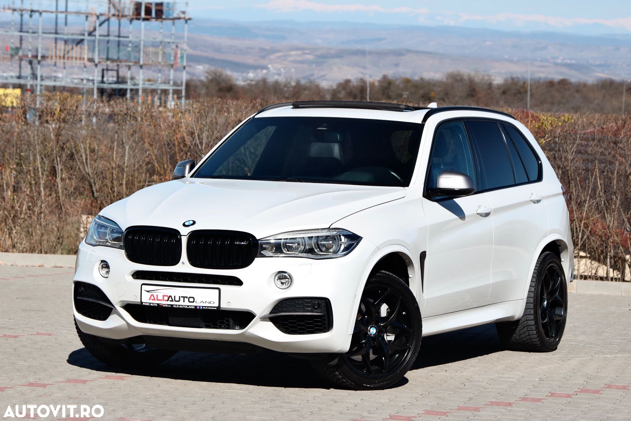 BMW X5 M M50d - 1