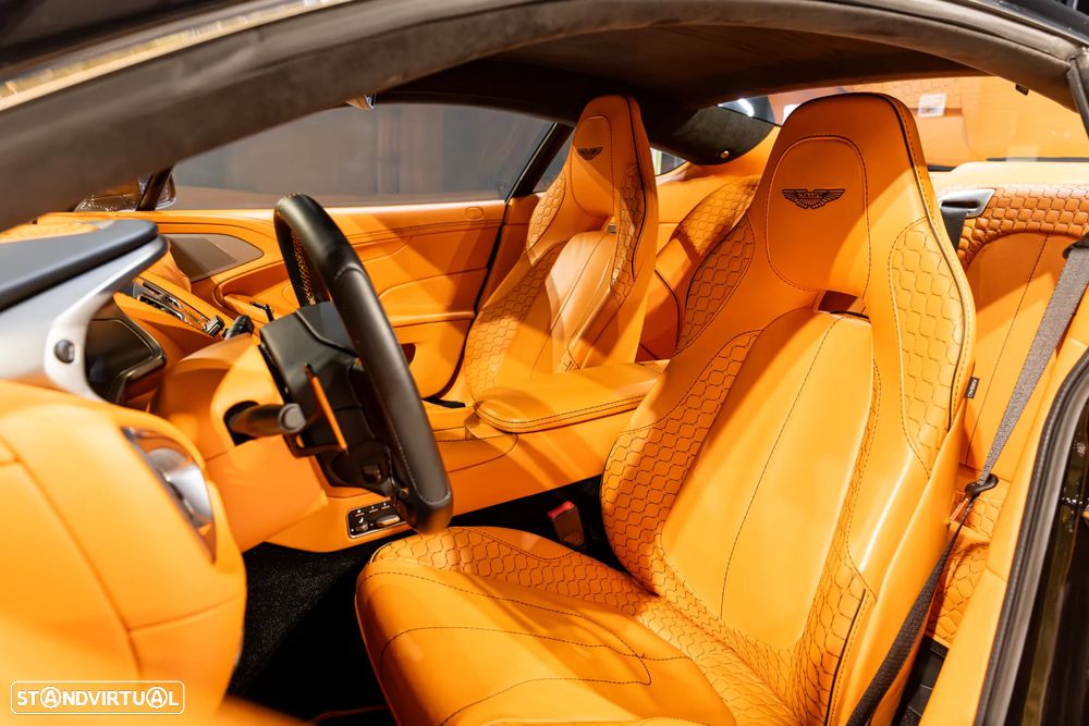 Aston Martin Vanquish Touchtronic 2 - 48
