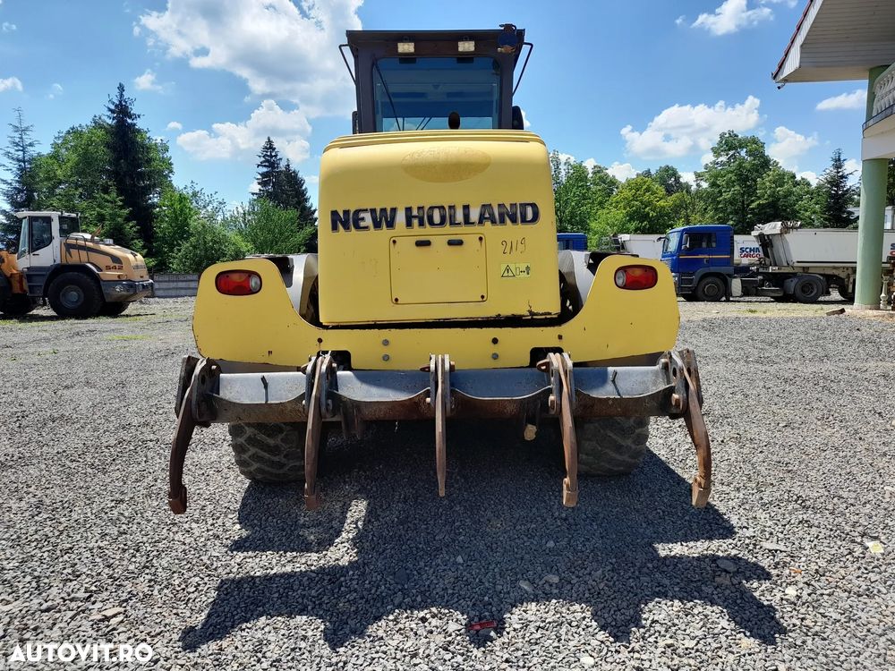 New Holland F156.6 - 8