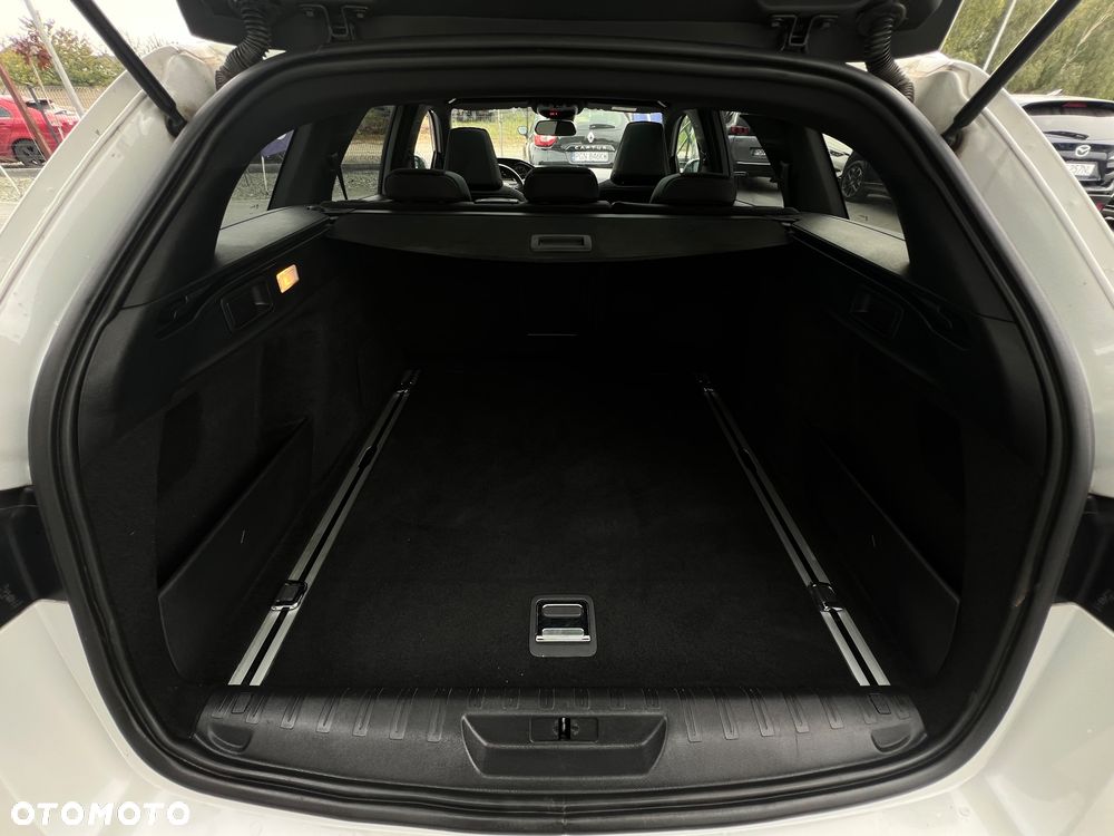 Peugeot 308 BlueHDi 180 EAT6 GT - 31