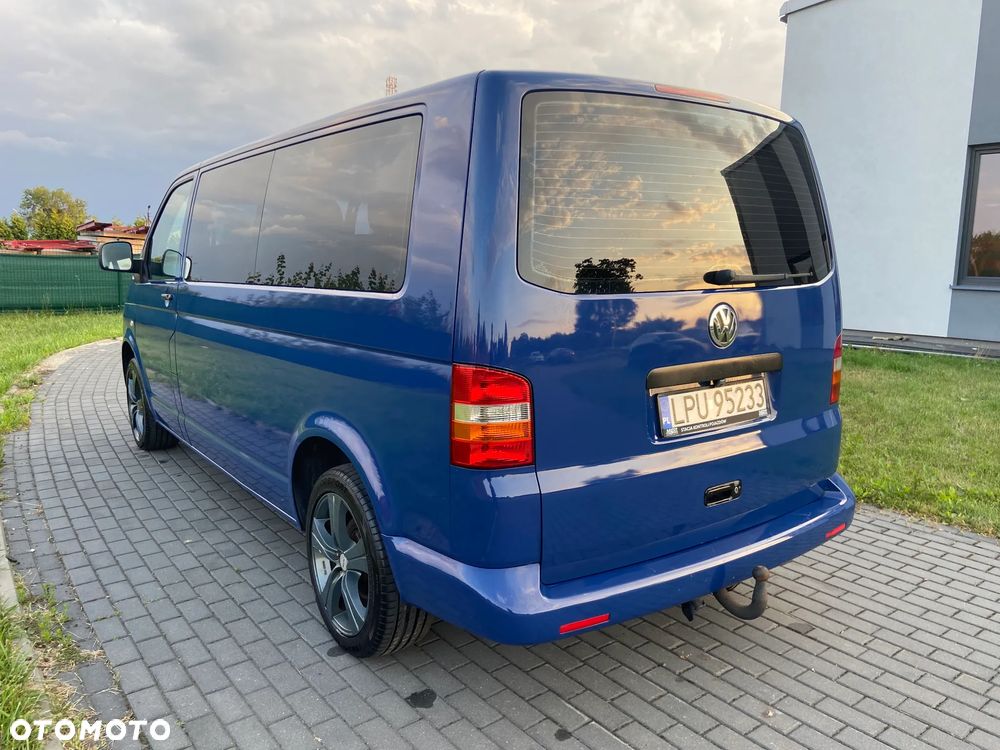 Volkswagen Caravelle - 6