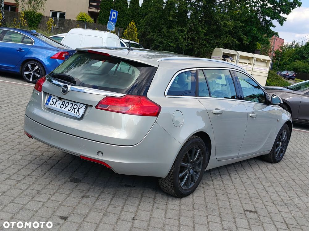 Opel Insignia - 11
