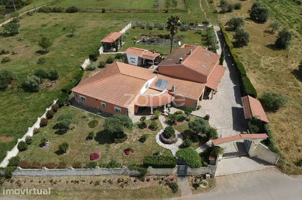 Moradia T5 no campo em Aberteais, São Bartolomeu de Messines - Grande imagem: 2/60