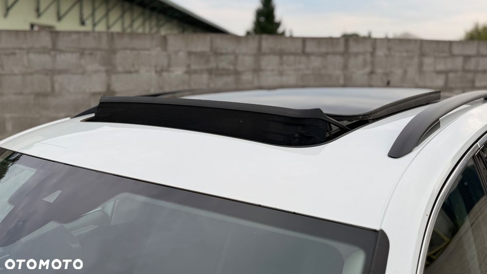 Volkswagen Tiguan 2.0 TDI SCR Elegance - 37