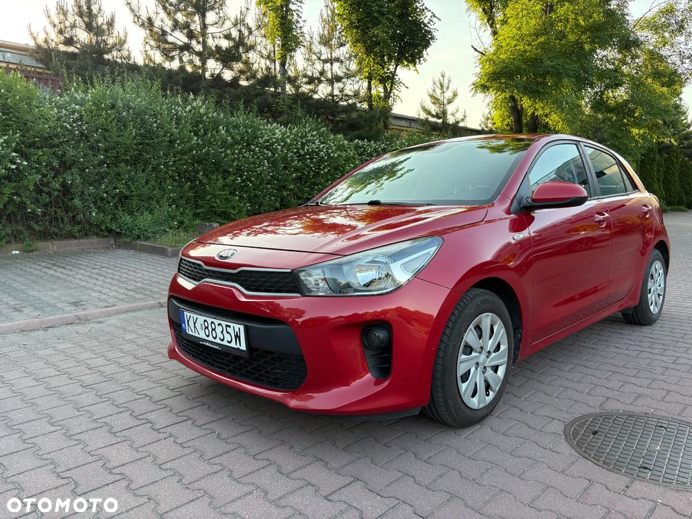 Kia Rio - 1