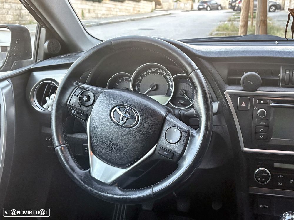 Toyota Auris Touring Sports 1.4 D-4D Comfort - 7