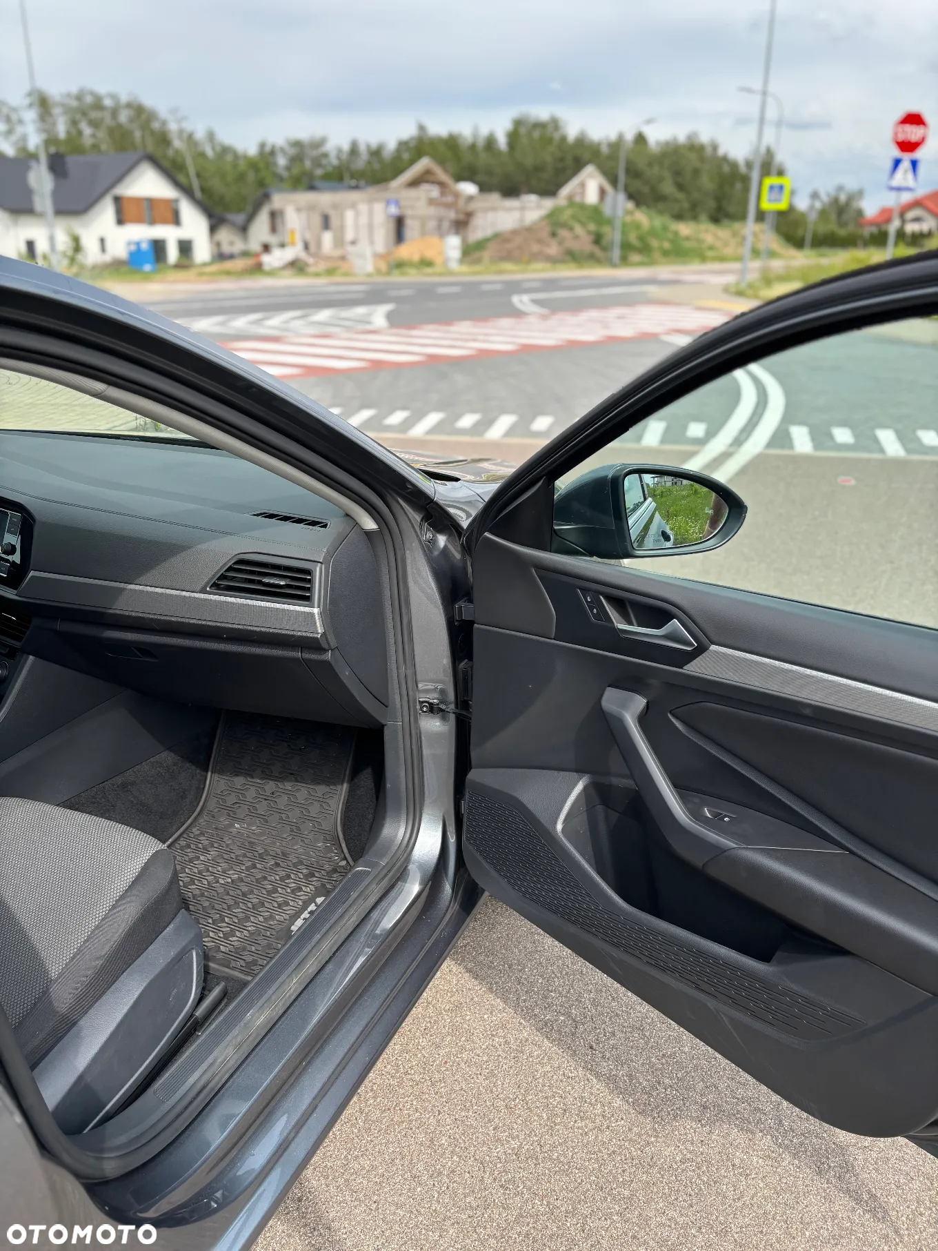 Volkswagen Jetta - 17