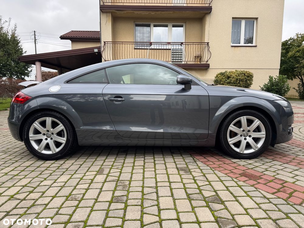 Audi TT Coupé - 5