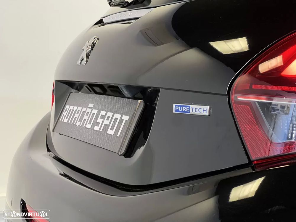 Peugeot 208 1.2 PureTech GT Line - 30