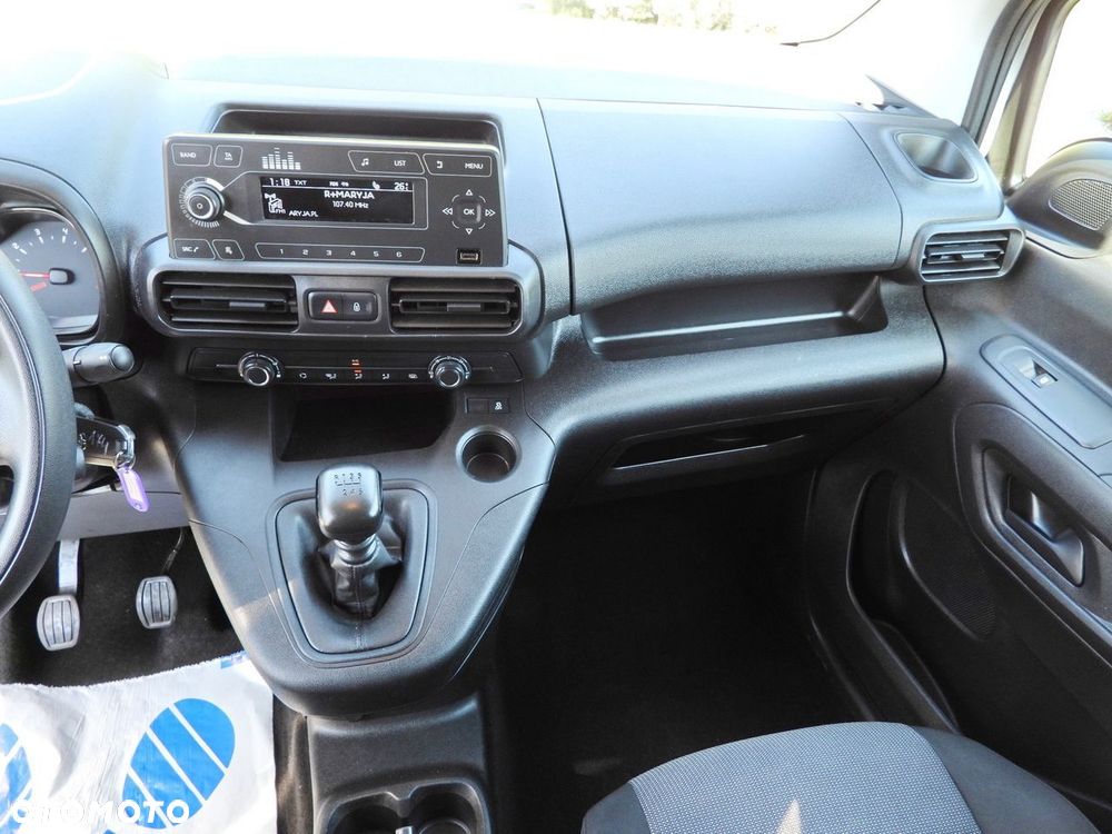 Toyota PROACE CITY  FURGON CHŁODNIA  -15*C ZASILANIE 230V TEMPOMAT KLIMATYZACJA  100KM - 35