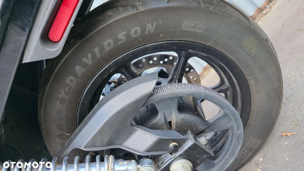 Harley-Davidson Street XG 750 - 29