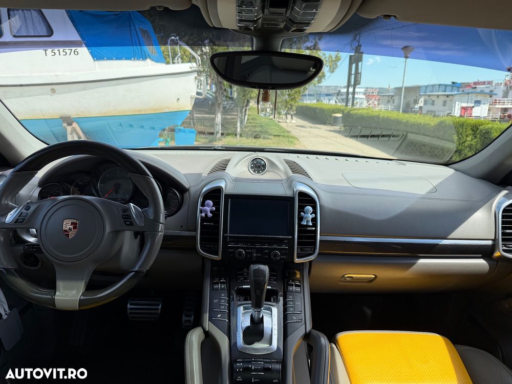 Porsche Cayenne S Tiptronic S - 6