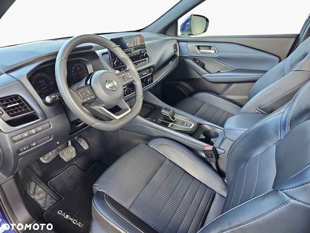 Nissan Qashqai - 12