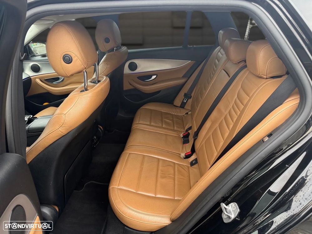 Mercedes-Benz E 220 d 9G-TRONIC - 10