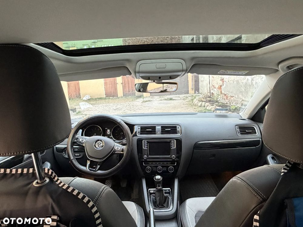 Volkswagen Jetta 1.4 TSI BMT Highline - 22